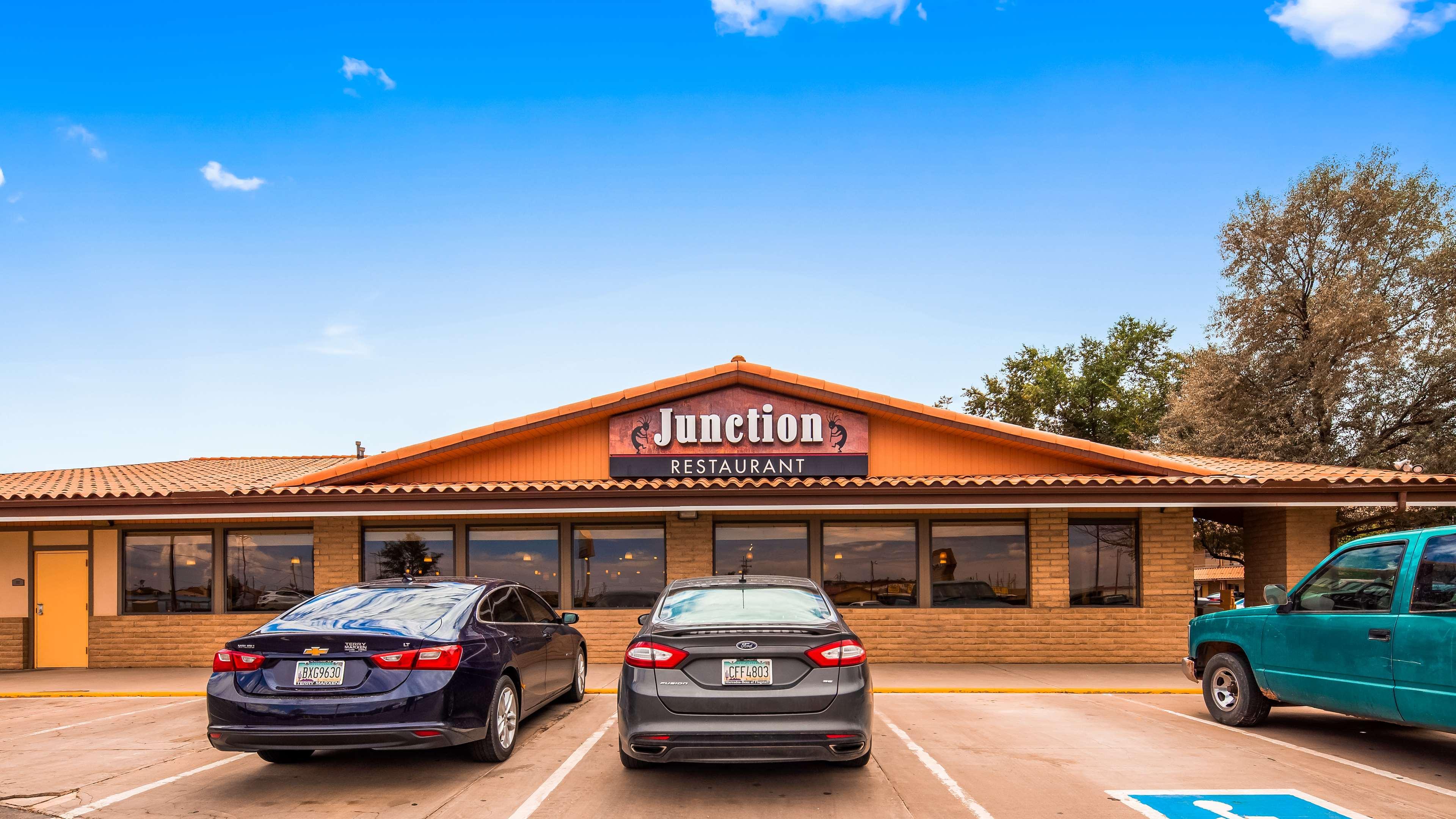 Best Western Canyon De Chelly Inn Chinle Exterior photo